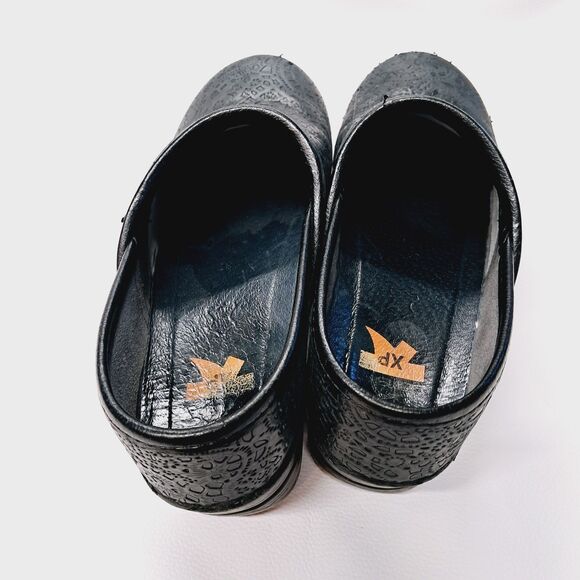 Dansko XP Clogs Professional Nurse Black Embossed Leather EU 37 / Women’s Size 6 - Picture 5 of 9